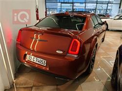 کرایسلەر 300